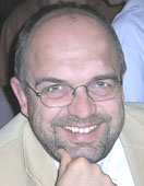 Dr. Peter Perger